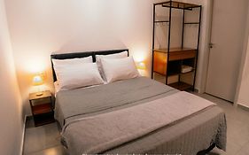 VILLA BILAC - Studios próximo à Vila Germânica Bairro da Velha